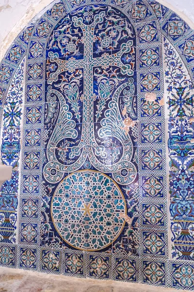 Jerozolima Izrael Czerwca 2018 Ormiański Płytki Pięknymi Dekoracjami Klasztorze Armenin — Zdjęcie stockowe
