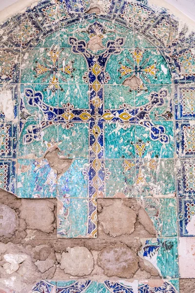 以色列耶路撒冷 2018年6月16日 以色列耶路撒冷亚美尼亚修道院的亚美尼亚瓷砖 装饰精美 — 图库照片