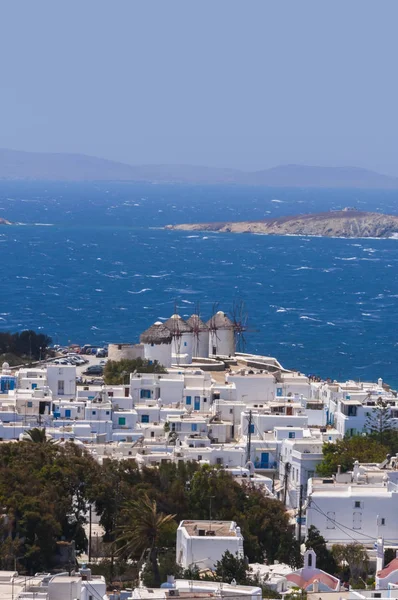 Whitewashed Architecture Beautiful Aegean Waters Mykonos Island Greece — Stock Photo, Image