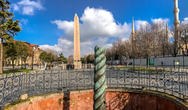 Istanbul Türkiye Ocak 2019 Dikilitaş Theodosius Fatih Istanbul Sultanahmet Meydanı — Stok fotoğraf