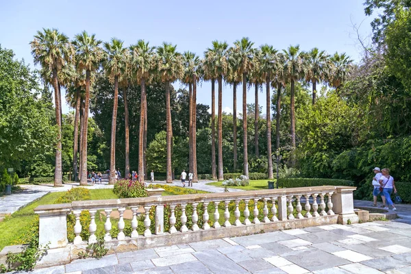 Atenas Grécia Julho 2018 Vista Paisagem Das Árvores Plantas Jardim — Fotografia de Stock