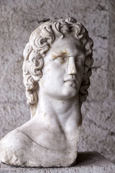 希腊雅典 2018年7月20日 雅典的古希腊阿托洛斯雕塑 雅典拥有古希腊文明的重要遗迹 — 图库照片