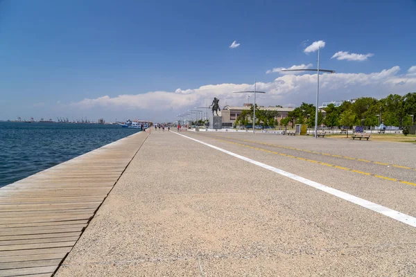 İskender büyük, Makedonya Thessal sahil üzerinde heykeli — Stok fotoğraf