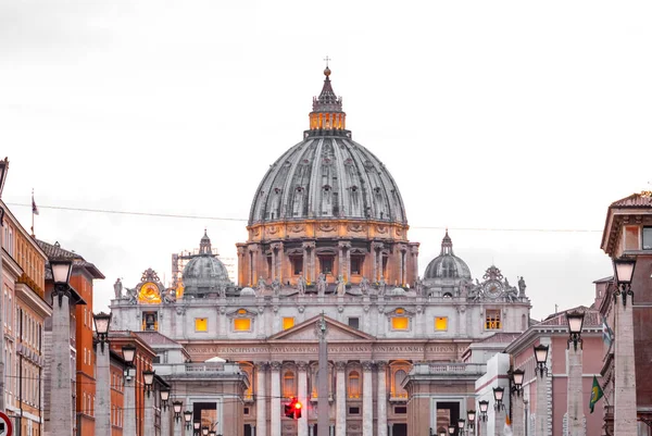 Καθεδρικός Ναός Αγίου Πέτρου στην πόλη του Βατικανού — Φωτογραφία Αρχείου