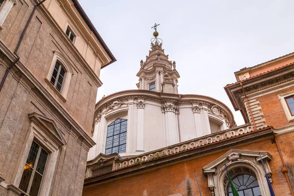 Cityscape and generic architecture from Rome, the Italian capita — Stock Photo, Image