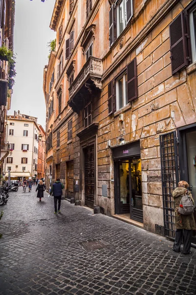 Stadtbild und allgemeine Architektur aus Rom, der italienischen Hauptstadt — Stockfoto