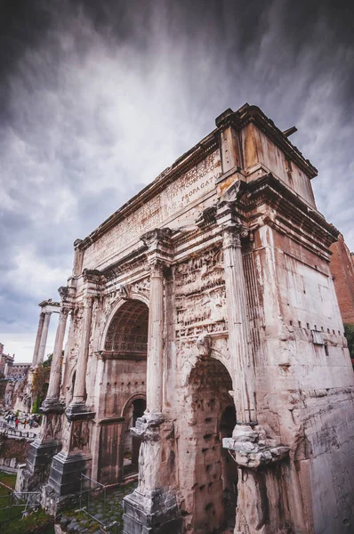 Romeins forum, uitzicht vanaf Capitolium Hill in ROM — Stockfoto