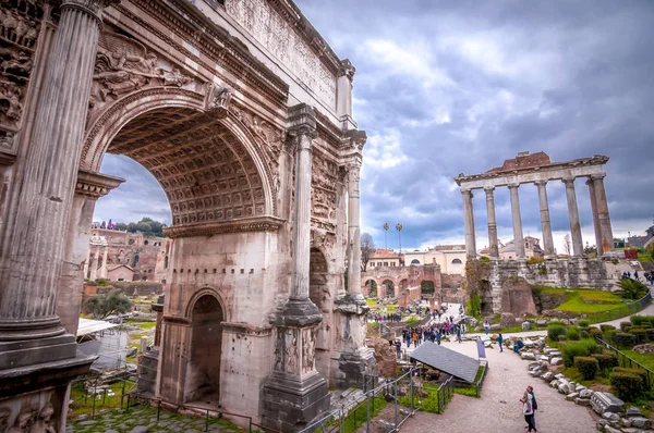 Romeins forum, uitzicht vanaf Capitolium Hill in ROM — Stockfoto