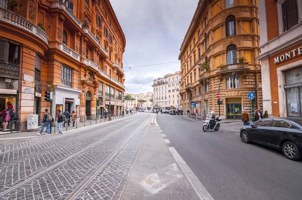 Stadtbild und allgemeine Architektur aus Rom, der italienischen Hauptstadt — Stockfoto