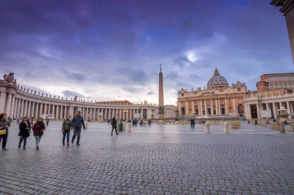 Vista da cidade do Vaticano, o coração do cristianismo católico — Fotografia de Stock