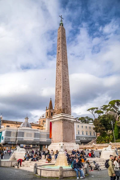 Piazza del popolo in Rome, Italië — Stockfoto