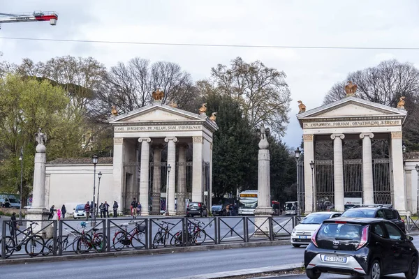 Piazza del popolo in Rome, Italië — Stockfoto