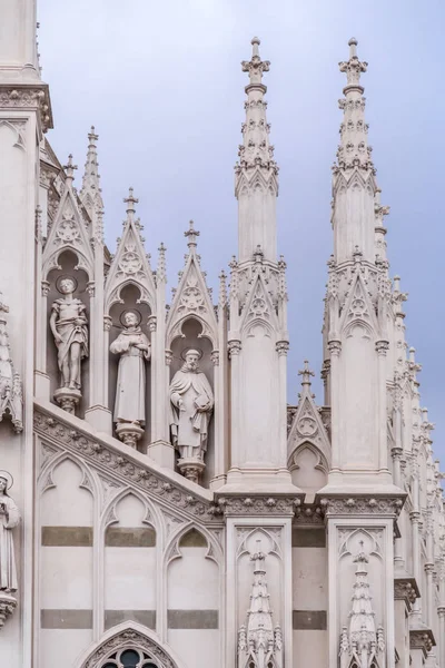 Chiesa del sacro cuore del suffragio in rom, italien — Stockfoto