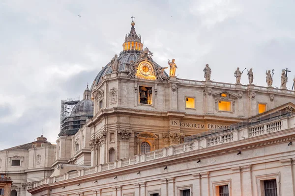 Vista da cidade do Vaticano, o coração do cristianismo católico — Fotografia de Stock