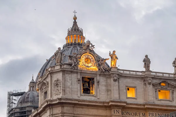 Uitzicht vanuit Vaticaanstad, het hart van het katholieke christendom — Stockfoto