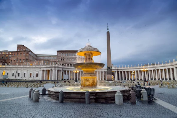 Vista da cidade do Vaticano, o coração do cristianismo católico — Fotografia de Stock