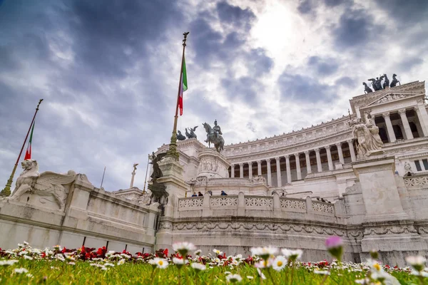 Il Vittoraino, Victor Emmanuel emlékműve, Róma — Stock Fotó