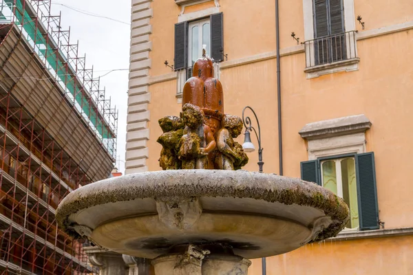 ローマからの都市景観と一般的な建築、イタリア人 — ストック写真