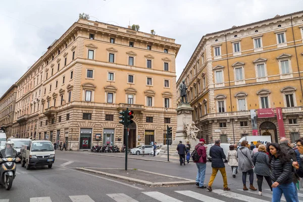 Cityscape e arquitetura genérica de Roma, o italiano capita — Fotografia de Stock