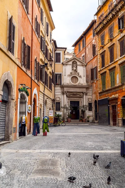 Cityscape e arquitetura genérica de Roma, o italiano capita — Fotografia de Stock