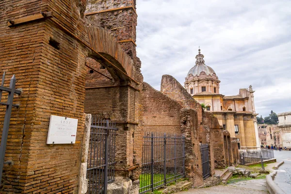 Roman Forum, widok z Capitolium Hill w ROM — Zdjęcie stockowe