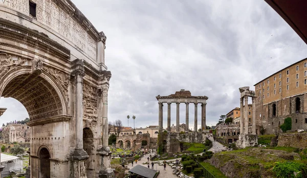 Romeins forum, uitzicht vanaf Capitolium Hill in ROM — Stockfoto