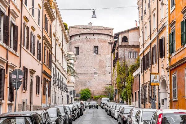 Paesaggio urbano e architettura generica da Roma, il abitante italiano — Foto Stock