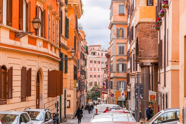 Paesaggio urbano e architettura generica da Roma, il abitante italiano — Foto Stock