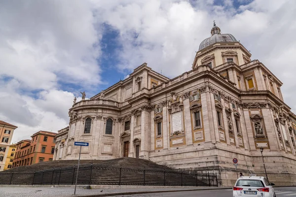 Cityscape and generic architecture from Rome, the Italian capita — Stock Photo, Image