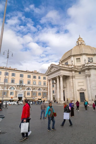 Piazza del popolo en roma, italia —  Fotos de Stock
