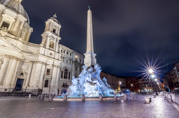 Navona tér, Róma, Olaszország. — Stock Fotó