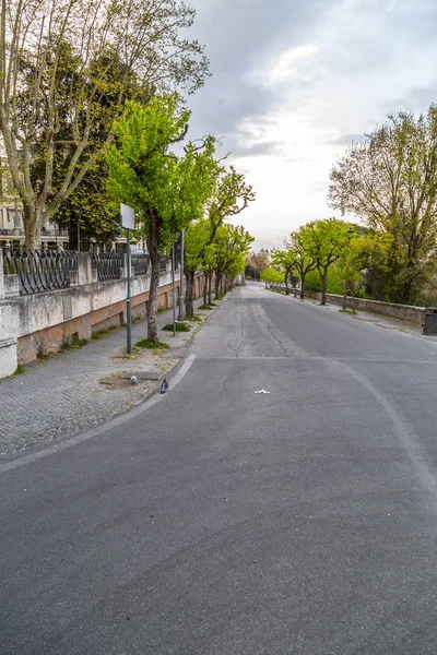 Paisaje urbano y arquitectura genérica de Roma, la italiana —  Fotos de Stock