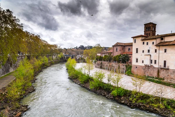 Tiber Nehri Roma, İtalya — Stok fotoğraf