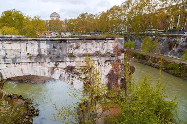 Tiber River Rome, Olaszország — Stock Fotó