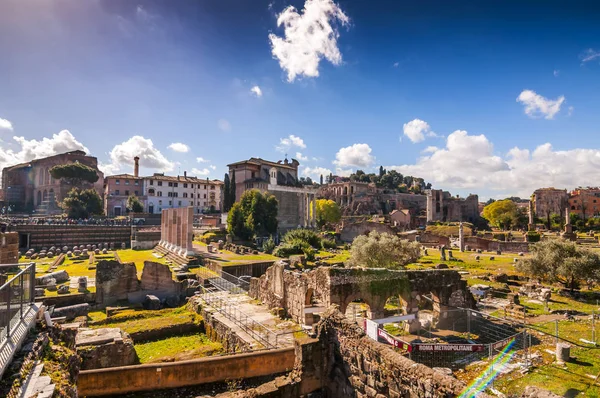 Roman Forum, uitzicht vanaf Capitolium Hill in Rome — Stockfoto