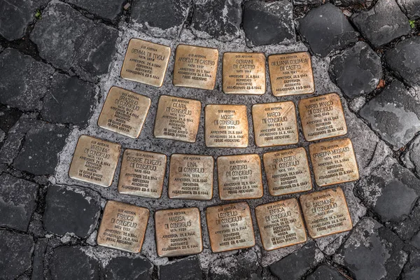 Victims of the Ardeatine massacre in Rome. — Stock Photo, Image