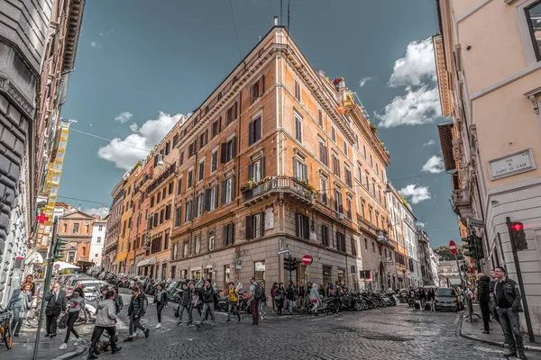 ローマからの都市景観と一般的な建築、イタリア人 — ストック写真