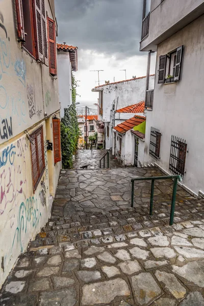 Vista de la calle en el casco antiguo de Tesalónica — Foto de Stock