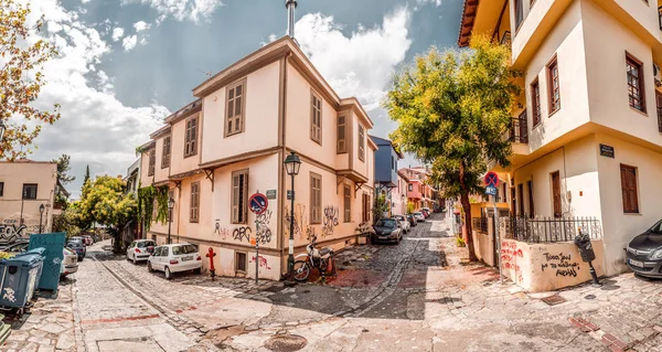 Street view in the old city of Thessaloniki — Stock Photo, Image