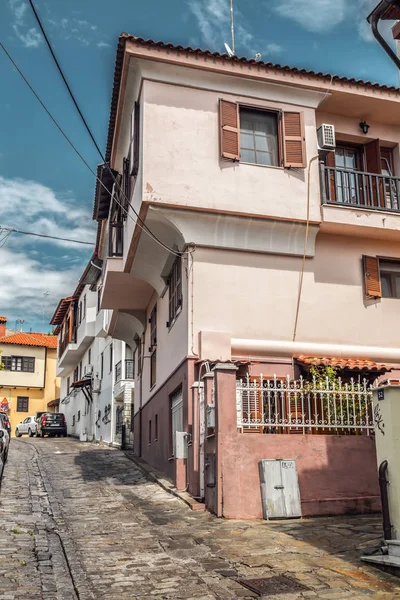 Street view in the old city of Thessaloniki — Stock Photo, Image