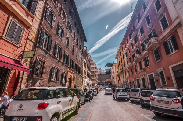 Pouliční výhled poblíž Vatikánského města — Stock fotografie