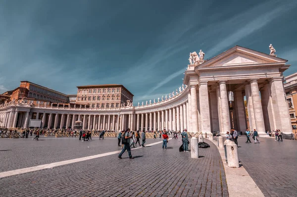 Catedral de São Pedro na Cidade do Vaticano, coração do católico Chris — Fotografia de Stock