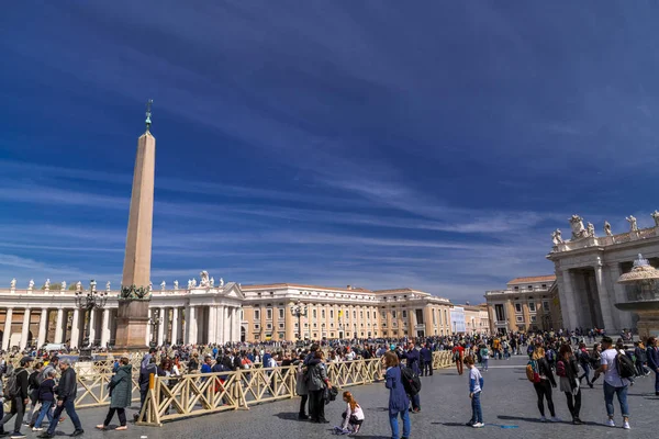 Petersplatz, vatikanisch — Stockfoto