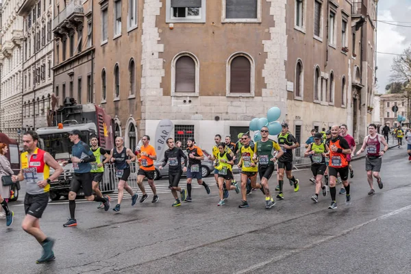 Corredores em Roma — Fotografia de Stock