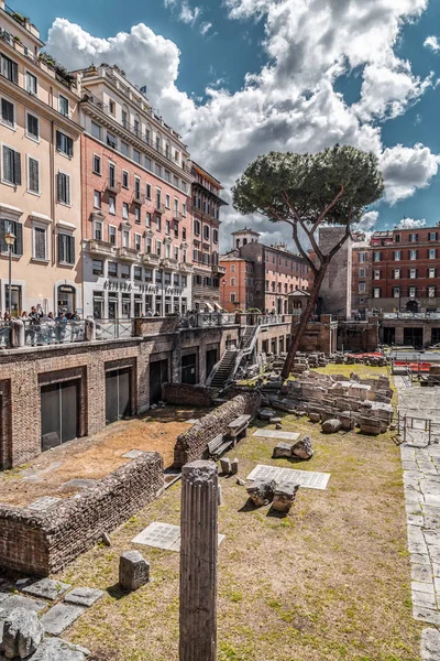 Largo di Torre del Argentina, Rome — Stockfoto