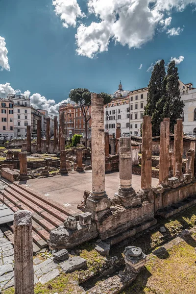 Largo di Torre del Argentina, Rome — Stockfoto