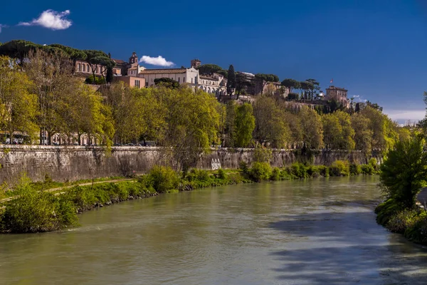 티베르 강 로마, 이탈리아의 전망 — 스톡 사진