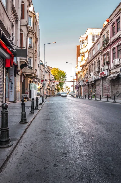 Vista de la calle desde el distrito Karakoy de Beyoglu, Estambul —  Fotos de Stock