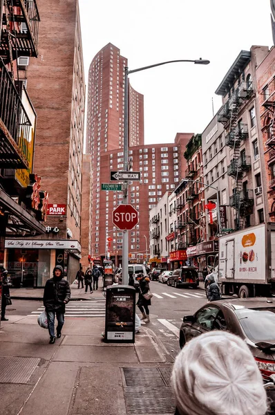 Nueva York Estados Unidos Enero 2019 Vista Calle Gente Caminando —  Fotos de Stock