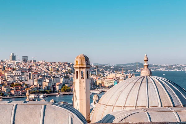 Panoramiczny Pejzaż Istambułu Meczetu Sulejmaniye Widokiem Złoty Róg Lub Halic — Zdjęcie stockowe